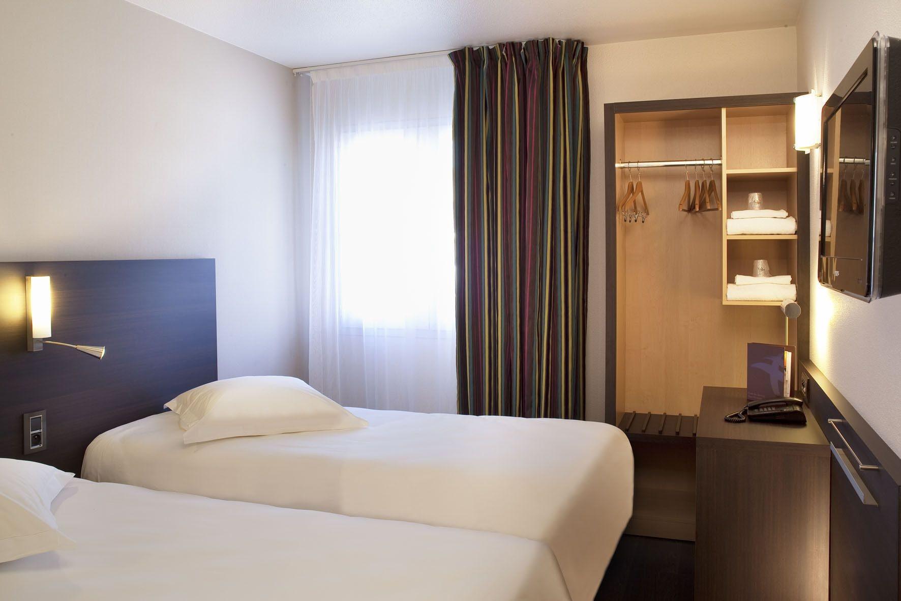 Escale Oceania Vannes Centre Екстериор снимка